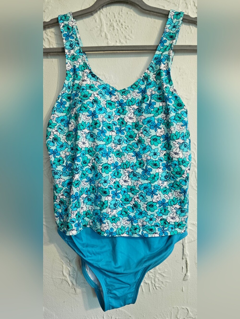 Floral Print Women's Swimuit NWT Size Small